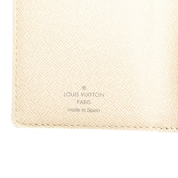 LOUIS VUITTON White Damier Wallet - Picture 12 of 15